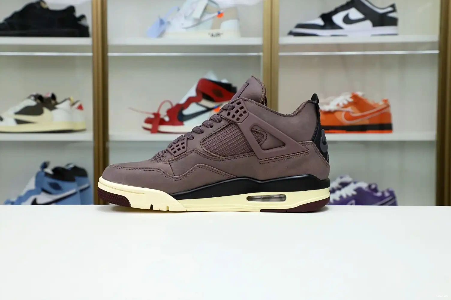 4 Kimikick AIR JORDAN AM 0622